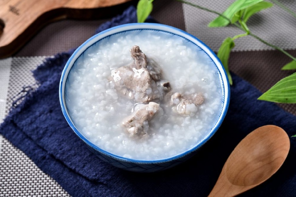8個(gè)養(yǎng)胃誤區(qū)，讓你的胃越來(lái)越脆弱！